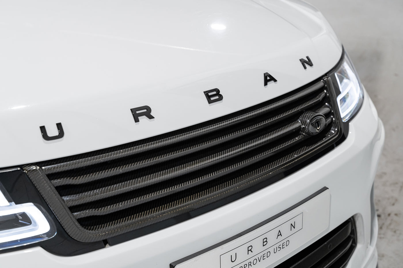 Urban Carbon Fibre Autograph Grille for Range Rover Sport