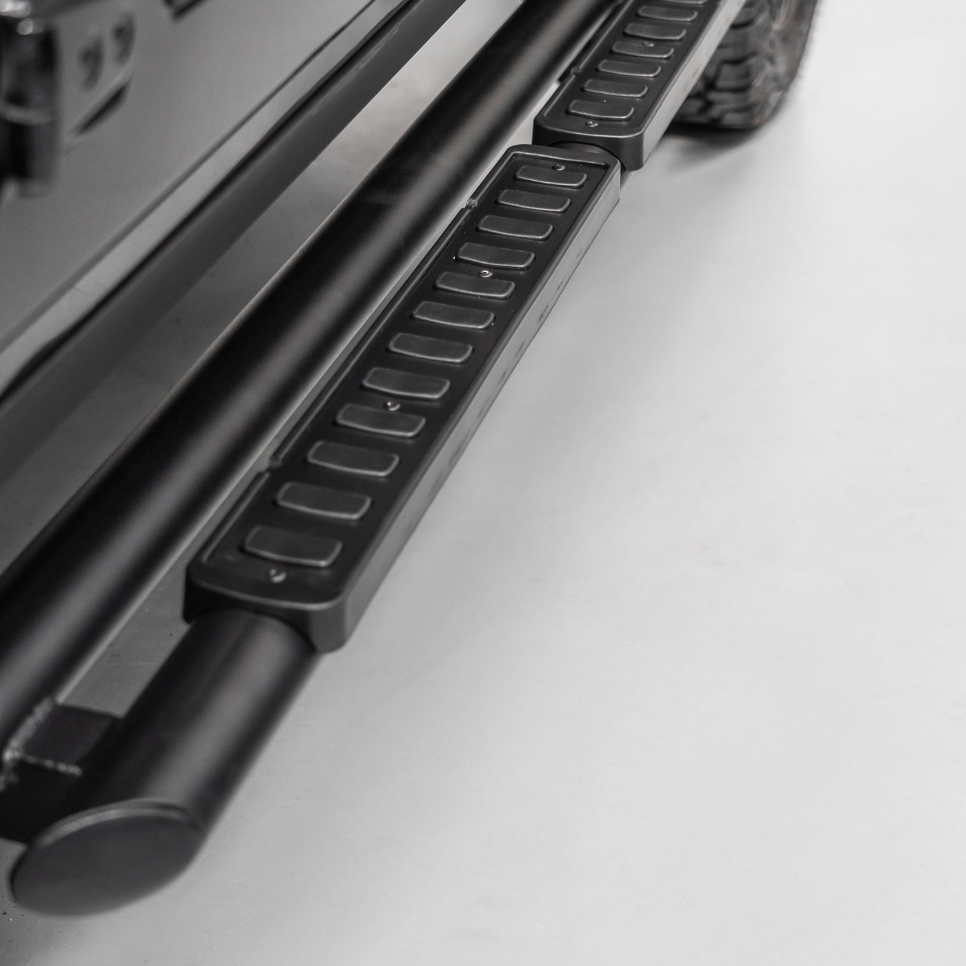 Edgren Side Steps Urban 'Black Shadow' Twin Tube Side Steps for Ineos Grenadier – House ...